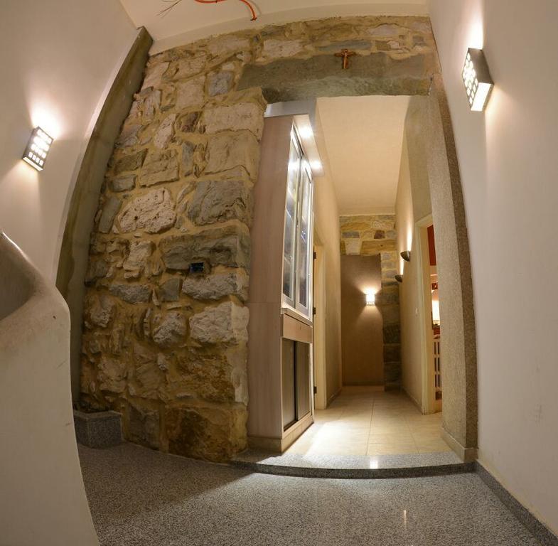 Bauhaus Chalets Apartment Бішарі Екстер'єр фото
